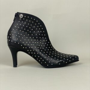 Mary Rose - Magnolia